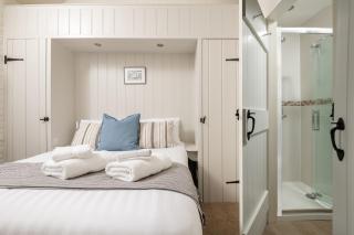 The Woodpecker Cottage - 3