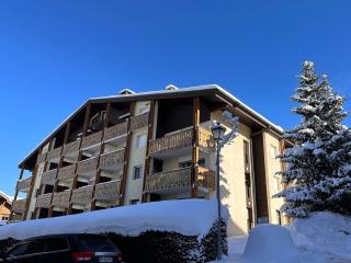 Appartement 2 pièces pour 6 personnes, cabine, parking, au cœur du village, proche des pistes - FR-1-572-166 - Arâches-la-Frasse - 1