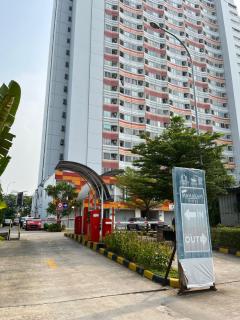 Apartemen Riverview Tower Mahakam With Netflix By UVroomsOfficial - Tegalgede - 8