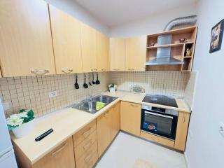 Apt near Air Albania Stadium - Tirana - 5
