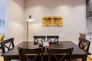 Spacious Modern Airy 4Bed2Bath Central Home! #369 - 1