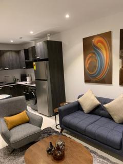The City Landing Apartments At The Lennox - 5
