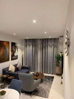 The City Landing Apartments At The Lennox - 4