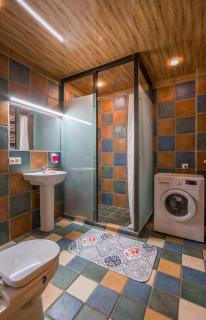 2BR Apartment in the Heart of Old Tbilisi - Tbilisi - 3
