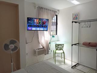 TR3S by Walter de la Renta - 4