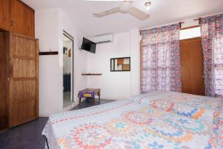 Hotel Naxhiely - 2