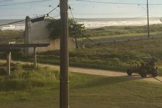 Casa frente da praia do Marlin, Araçá, Ilha Comprida - Ilha Comprida - 4