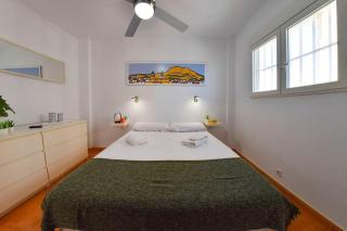 Seafront Apt in Arenales Beach, Pool & Parking - Arenales del Sol - 7
