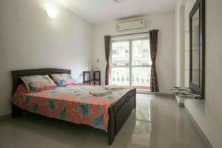 Seacoast retreat By The Beach comfort - 5