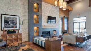 Landing at Falcon at Grand Harbor - 1 Bedroom in West Cypress - Katy - 5