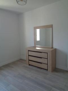 Maison avec terrain clos - 3