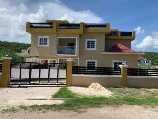 Cozy 2 bedroom apartment - Montego Bay - 5