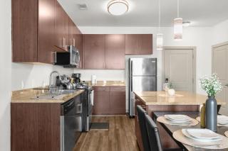 Urban Stylish 1BR 05 Way to unwind and relax - 2