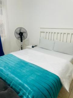 Sunlit Home-Away Solutions - Lusaka - 7