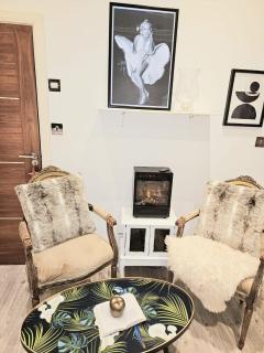 Central London Studio For Three - London - 3