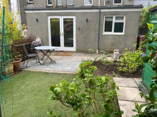 Garden flat - 2