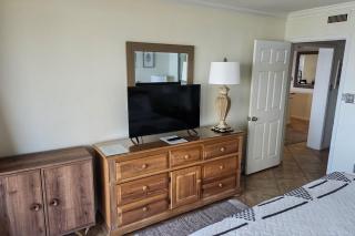 Edgewater Beach Resort 605 - 7