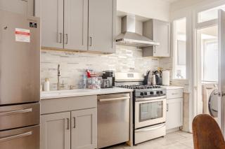 Elegant 4BR & 4BA House in DC - Washington - 7