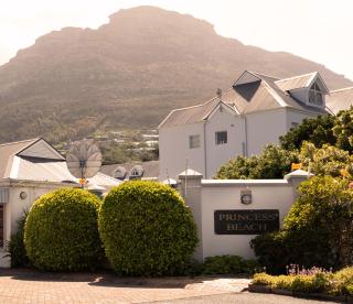 Four Peaks Duplex - Luxury Apartment with Mountain Views - Hout Baai - 4