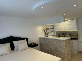 Apartman City Zeleznik - Belgrade - 4