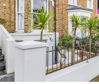 Stunning, stylish garden flat in the heart of Wimbledon - 9