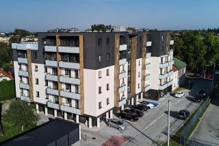 Apartament Wesoła by Stay&Rest - nowoczesność w centrum z balkonem - Czechowice-Dziedzice - 4