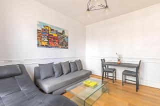 Parisian Paradise Beautiful Apartment - 8