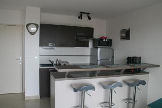 T2 moderne avec terrasse a 100m de la plage et parking sécurisé 4 PERS MAXI - Saint Pierre La Mer - 2