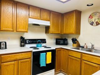 Sugar Shack in Downtown Meridian - 9