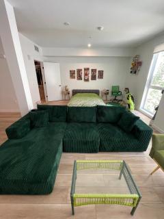 Heart of Koreatown - New, Modern, Cozy, Fully Furnished Vibrant Studio - Los Angeles - 7