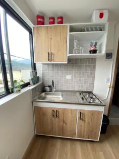 Apartaestudio Calle 51, Avenida Santander - 4