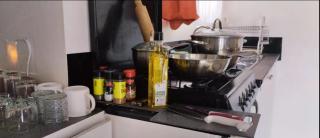 Cosy Uptown Apartments 6 Minutes to the City Centre - Port-of-Spain - 6