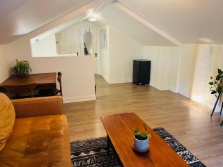 Hikari-Okanagan Sunshine B&B - 3