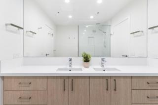 Spectacular William St Apartment - Sleeps 12 - 4