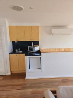 By The Seaside - Mornington - 6