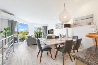 Andari Apartment 2, Sunshine Beach, Beachfront Street and just steps to Surf-club - Sunshine Beach - 4