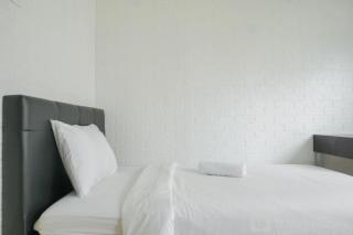 Best Location 2BR at The Wave Kuningan Apartment By Travelio - 6