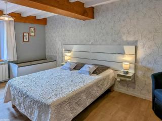 Gîte Rénové avec Confort et Nature à Saint-Bresson - FR-1-583-101 - Saint-Bresson - 9