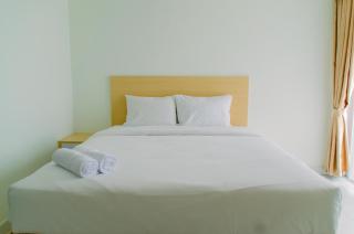 Comfortable and Minimalist Studio at Amethyst Apartment By Travelio - 9