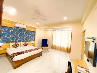 HOTEL THE CELEBRATION BY AMOD Best Hotel & Rooftop - Udaipur - 4