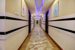 Super Townhouse OAK Hind Palace Near Gomti Riverfront Park - Vibhuti Khand - 3