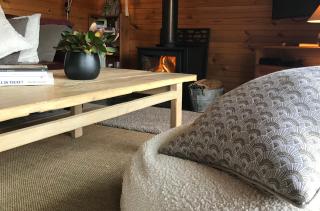 The Cabin By the Sea - Cosy Waterfront Getaway - 2