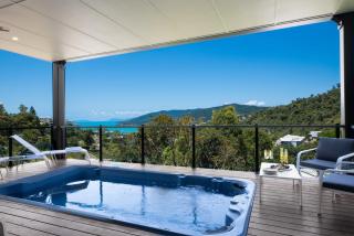 Airlie Nights - Airlie Beach - 7