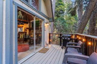 Fleming Creek Hideaway, Next to Creek, Fire-Pit! - 8