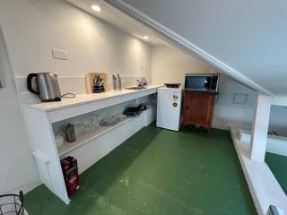 Birds Nest Studio - huge views above North Bondi - 4