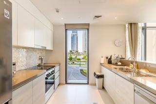Magnificent 2BDR Apartment in Creek Harbour - Dubai - 9