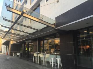 Weston Suites Hotel - 4