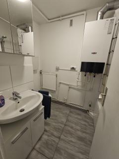 Große moderne Ferienwohnung, zentrale ruhige Lage - 7