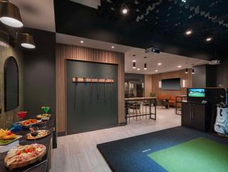 Hilton Indianapolis Hotel & Suites - Indianapolis - 1