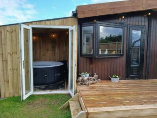 The Zen Den "With Lazy Spa" - - 6
